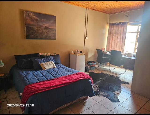 8 BEDROOM HOUSE FOR SALE IN DIBENG